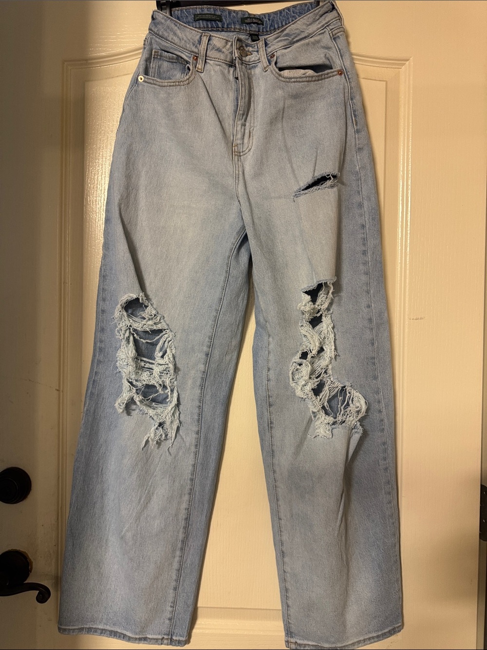 wild fable Light Wash Distressed Straight Leg Jeans